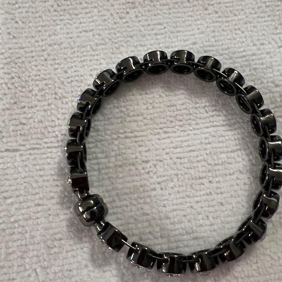 3/$18 Black and Silver Crystal Magnetic Bracelet Lot 280 - Picture 2 of 5